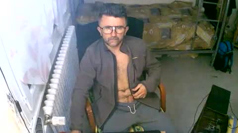 lokoum39 online show from September 26, 7:00 pm