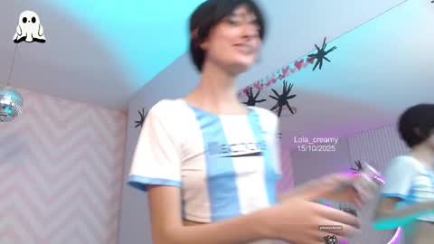 Lola online show from October 15, 3:13 pm