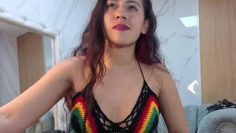 Lola online show from March 6, 11:04 pm