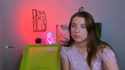 Snapshot of lola_swon chatting on October 3, 7:11 pm Lola online show from October 3, 7:11 pm