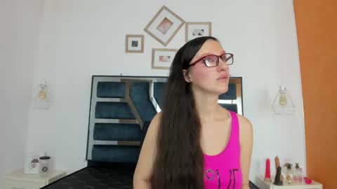 lolaaboobs_ online show from July 1, 12:47 pm