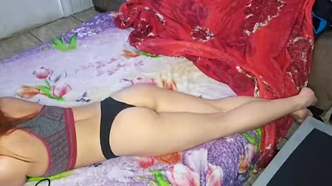 lolaandcalleb online show from July 17, 6:54 pm