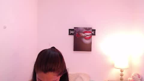 lolaandcamille online show from November 15, 12:12 am