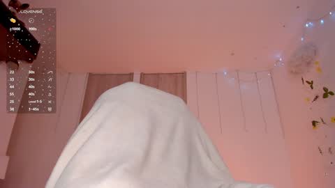  Lola Berry  online show from January 22, 1:21 pm