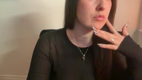 Snapshot of loladom chatting on March 9, 6:00 pm Frt Pr1ncess online show from March 9, 6:00 pm