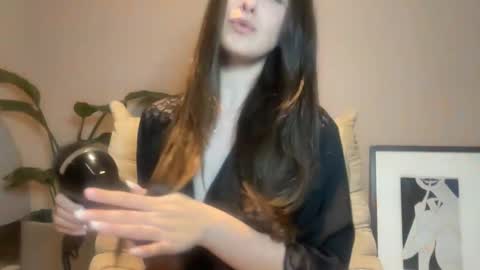 Snapshot of loladom chatting on October 14, 5:27 pm Frt Pr1ncess online show from October 14, 5:27 pm
