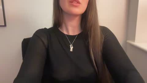 Snapshot of loladom chatting on March 10, 9:51 pm Frt Pr1ncess online show from March 10, 9:51 pm