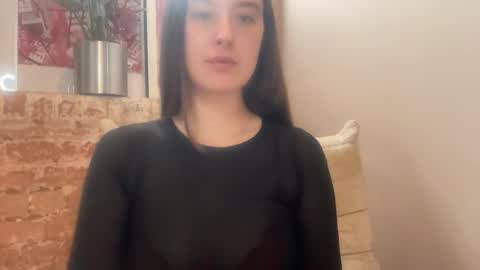 Snapshot of loladom chatting on October 1, 8:24 am Frt Pr1ncess online show from October 1, 8:24 am