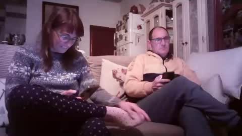 LOLA HUESO y ERIC online show from March 4, 7:43 pm