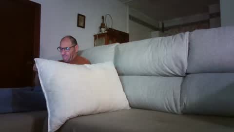 LOLA HUESO y ERIC online show from February 24, 4:10 pm