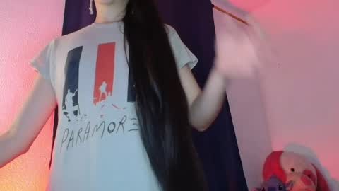      Rya DKhrt       online show from April 25, 5:42 am