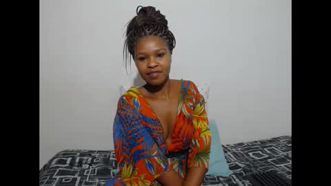 lolly_96 online show from September 16, 6:44 pm