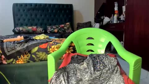 lolly_preety online show from June 3, 2:33 pm