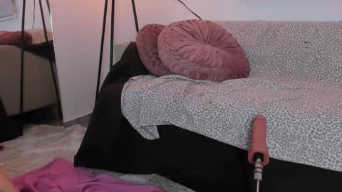 Lolly online show from March 24, 2:50 am