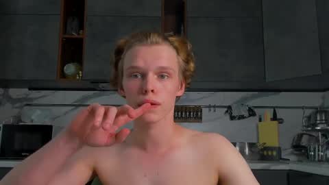 Nelis online show from June 8, 1:01 pm