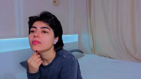 Tessa online show from October 28, 2:45 am