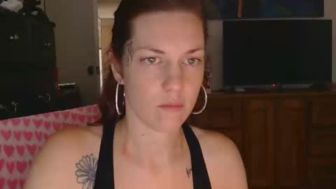 london lovesss online show from October 2, 8:07 pm