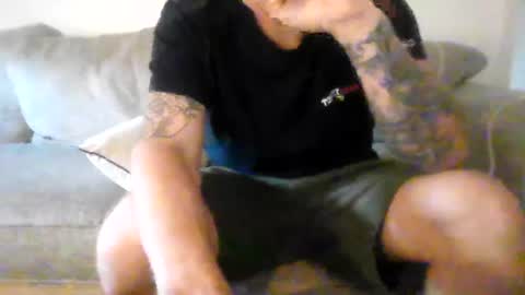 londonguy5678910 online show from June 20, 7:42 pm