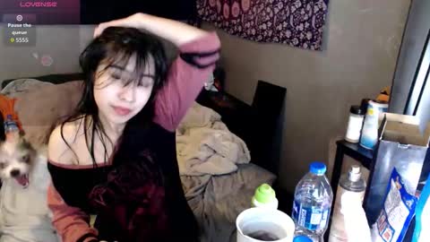 londonray online show from December 1, 2:31 am