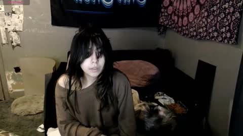 Snapshot of londonray chatting on October 17, 7:01 am londonray online show from October 17, 7:01 am