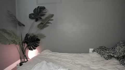 SABRINA online show from February 26, 9:42 pm