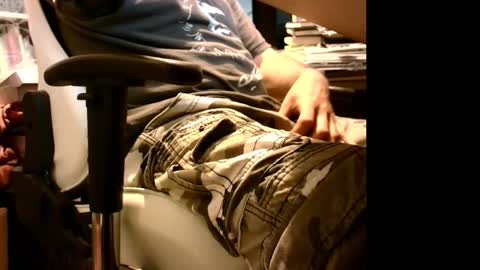 Snapshot of lonelypumabreizh chatting on September 20, 11:46 am Pumabreizh online show from September 20, 11:46 am