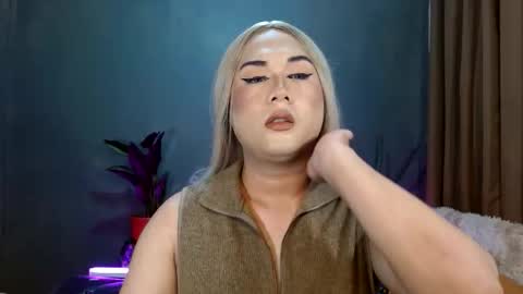 My Lover Dadddy roberto online show from March 5, 8:01 am