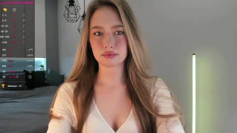 Eva online show from April 3, 3:19 pm