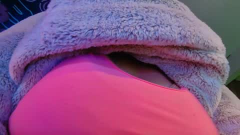 Londoncashmere69  online show from January 22, 12:27 am