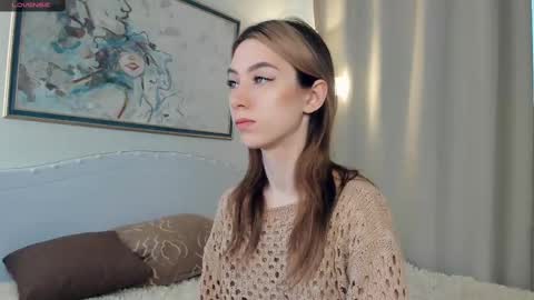 Snapshot of look_my_passion chatting on February 27, 7:19 am Hanna online show from February 27, 7:19 am