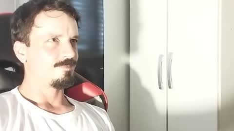 Lucas online show from February 21, 2:16 pm