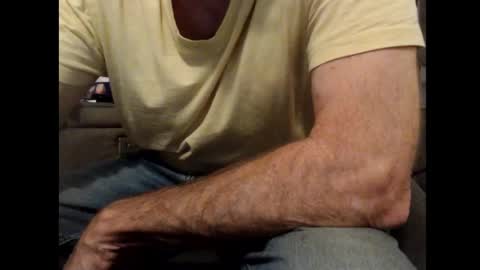 Snapshot of looking469 chatting on October 20, 3:39 pm looking469 online show from October 20, 3:39 pm