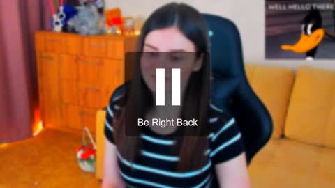 Lora Cain online show from December 27, 11:10 pm