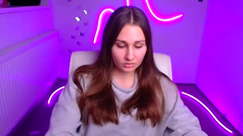 Lora online show from November 14, 12:18 pm