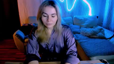 Lora online show from December 16, 3:03 am