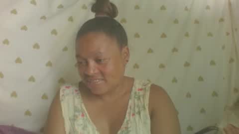 LorahxVane online show from April 14, 12:19 pm