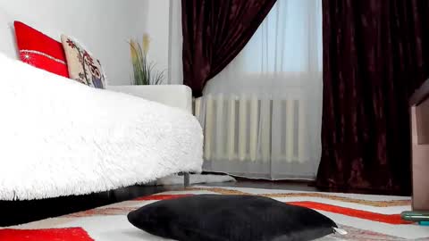 Snapshot of loralory_ chatting on December 3, 7:05 am Lora online show from December 3, 7:05 am