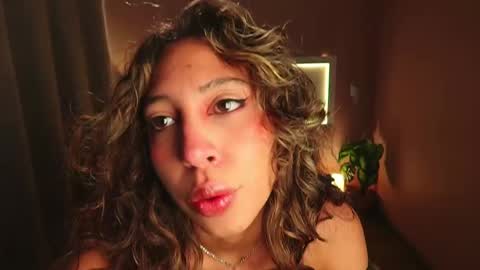 Deborah Daz online show from October 17, 1:04 pm