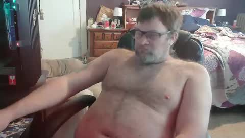 Snapshot of lordimaran chatting on February 13, 6:15 pm lordimarans room online show from February 13, 6:15 pm