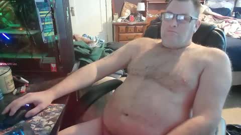 Snapshot of lordimaran chatting on March 10, 12:17 pm lordimarans room online show from March 10, 12:17 pm