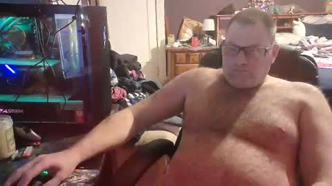 Snapshot of lordimaran chatting on March 9, 1:04 am lordimarans room online show from March 9, 1:04 am