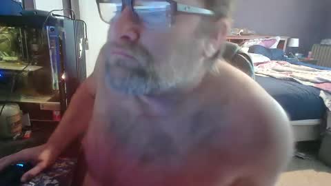 Snapshot of lordimaran chatting on February 11, 2:46 pm lordimarans room online show from February 11, 2:46 pm