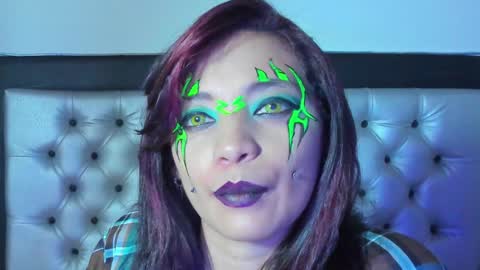 Lore Depp online show from January 30, 6:46 am