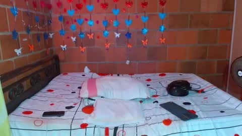 Lorena Capelli online show from September 22, 10:25 pm