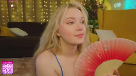 Snapshot of lorettacarnley chatting on September 14, 8:32 pm Alice online show from September 14, 8:32 pm