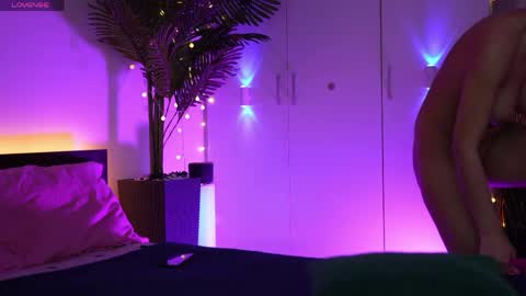 LoretteLorena online show from April 14, 7:06 pm