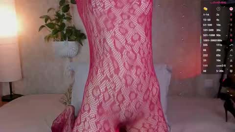 Lorna online show from February 20, 6:26 am