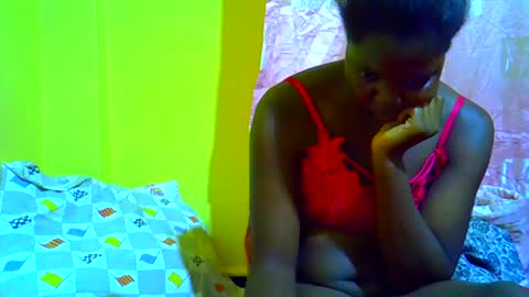 lorr982567 online show from March 5, 7:01 pm