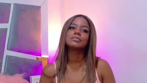 lorraine_johnson online show from February 14, 4:43 pm