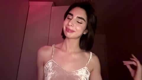 Amy online show from March 25, 4:03 pm